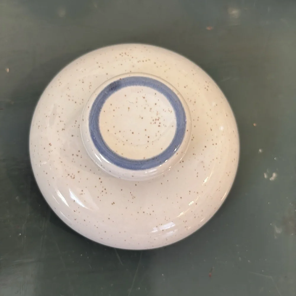 Mikasa ‘Flowers of Spring’ Cream Speckled Ceramic Creamer & Lidded Sugar Bowl